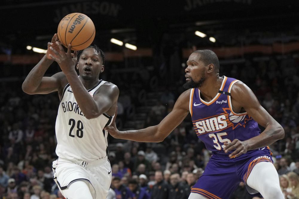 众多女孩争 众多女孩争