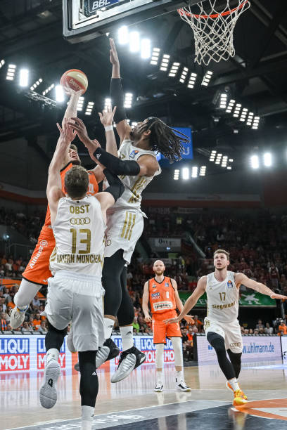 本轮两场比 本轮两场比